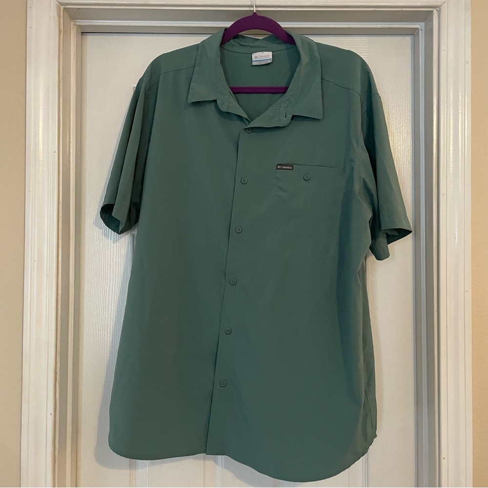 Columbia Sportswear XL Green Button Down Shirt